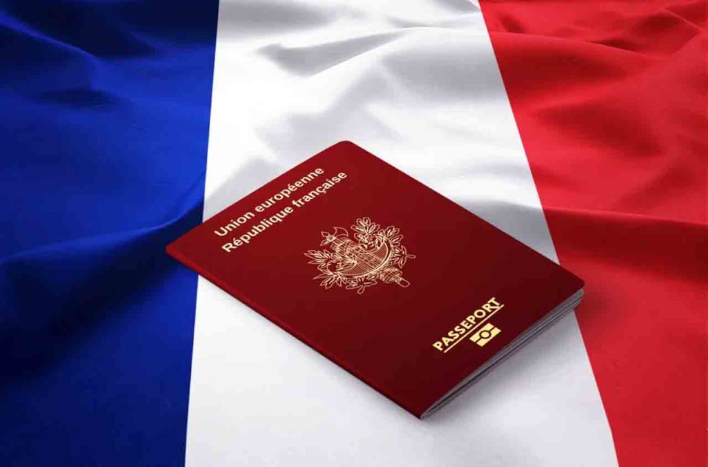 Comment obtenir la nationalité française en 2025 : ce que change la nouvelle circulaire