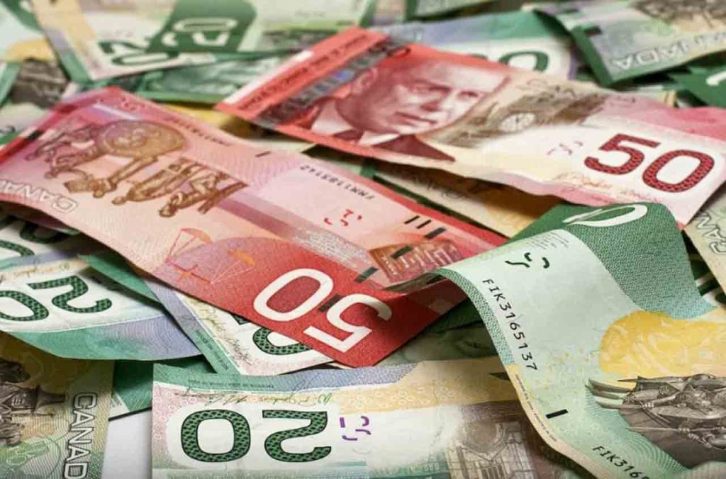 Transfert d'argent Canada-Algérie 2025 : comparatif complet des frais et délais