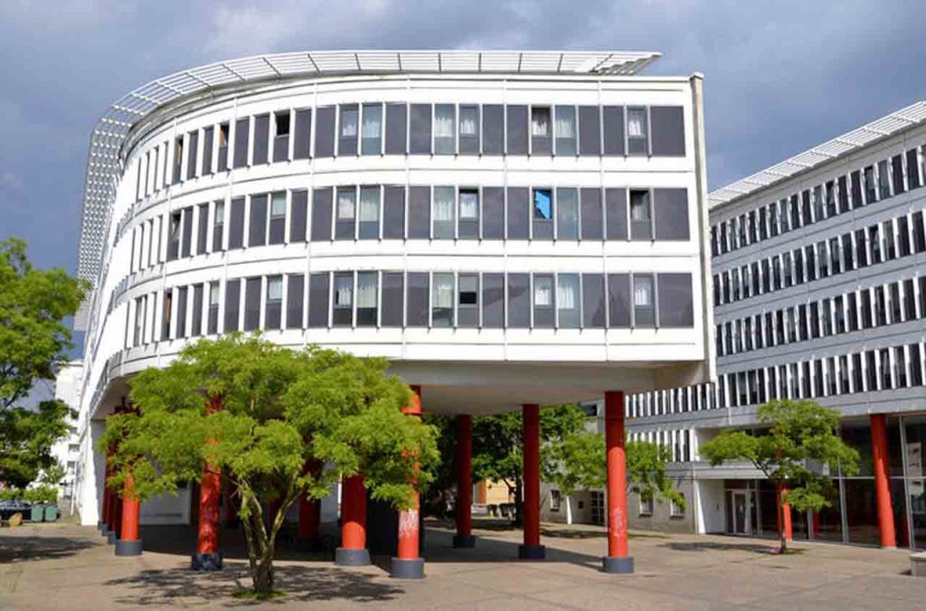 Logement étudiant en France 2025 : Guide complet pour étudiants algériens