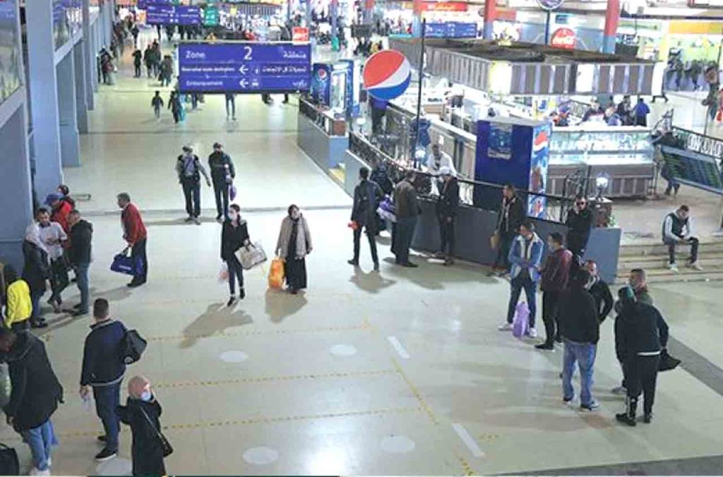 Une femme agressée avec un tournevis a la gare d'Alger : un suspect arrêté